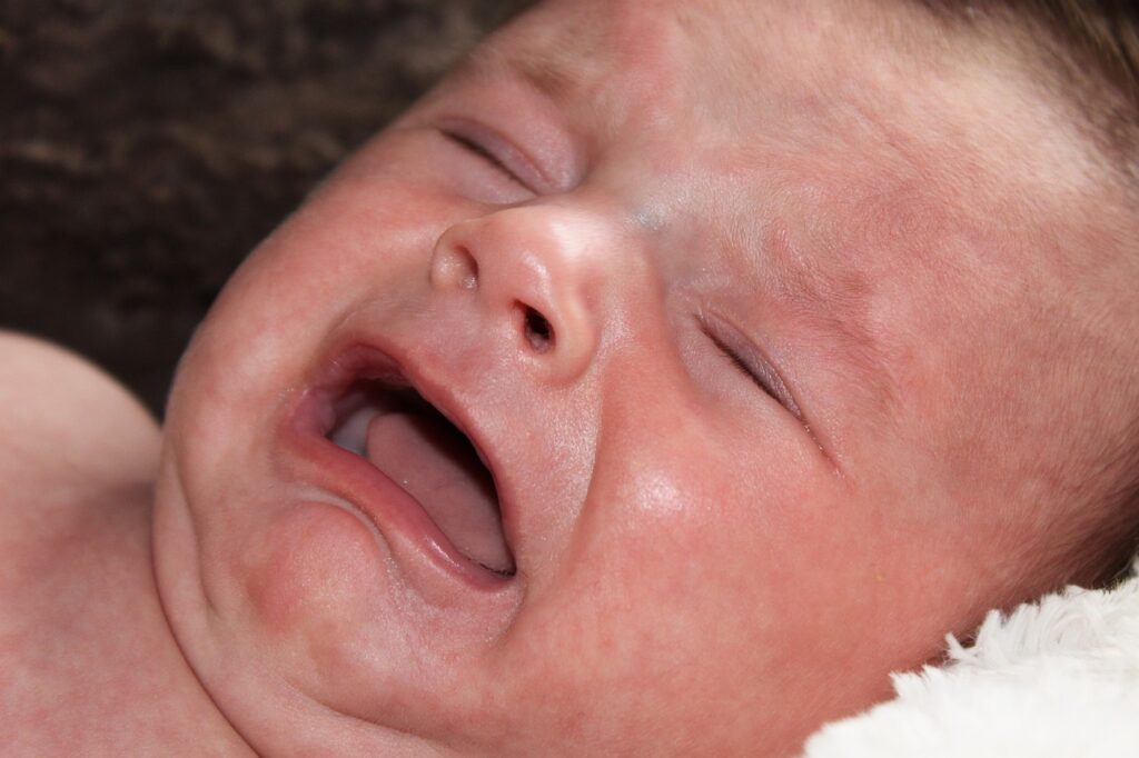 赤ちゃん　寝ない　NICU　早産　低出生体重